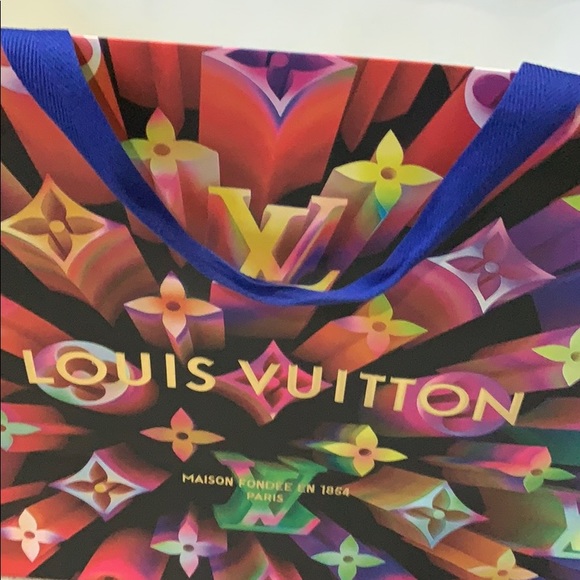 Huge LV limited edition bag - Picture 4 of 4